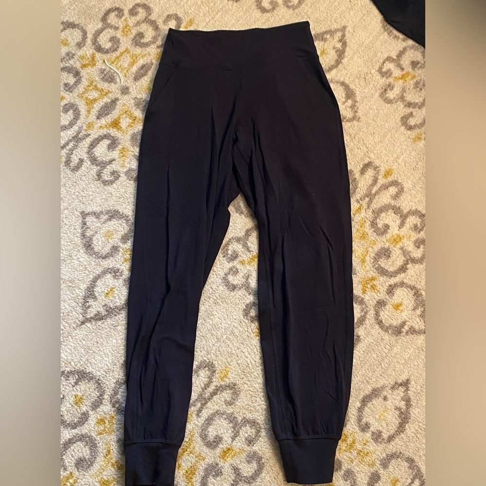 Lulu align joggers